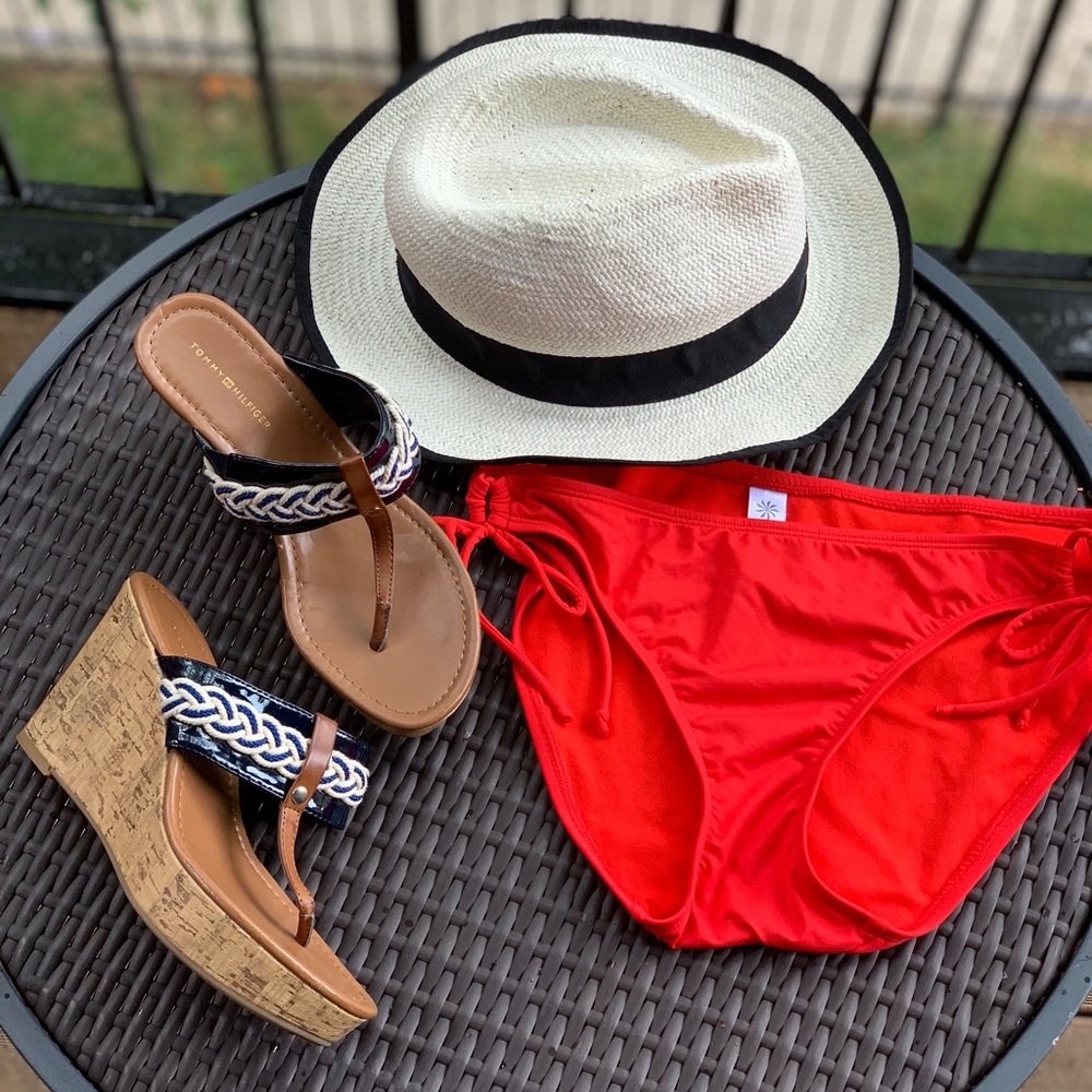 Tommy Hilfiger Nautical Wedge Thong Sandals Sz 6